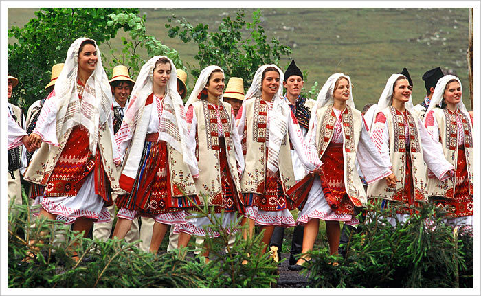 cămăşi tradiţionale româneşti