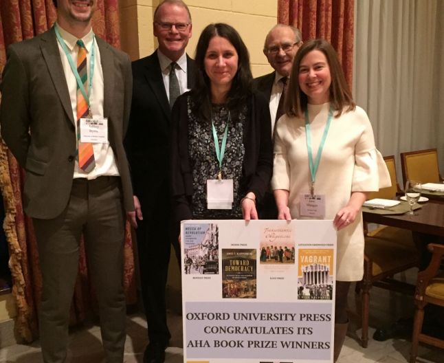 Cercetătoare din România, premiată de Asociaţia Americană de Istorie pentru o lucrare publicată la Oxford