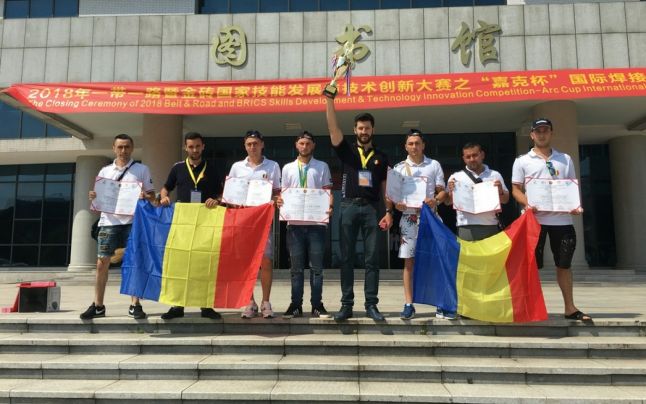 Șase muncitori de la Şantierul Naval din Galaţi au câştigat Campionatul Mondial de Sudură, organizat în China