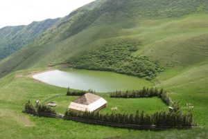 Lacul fără fund