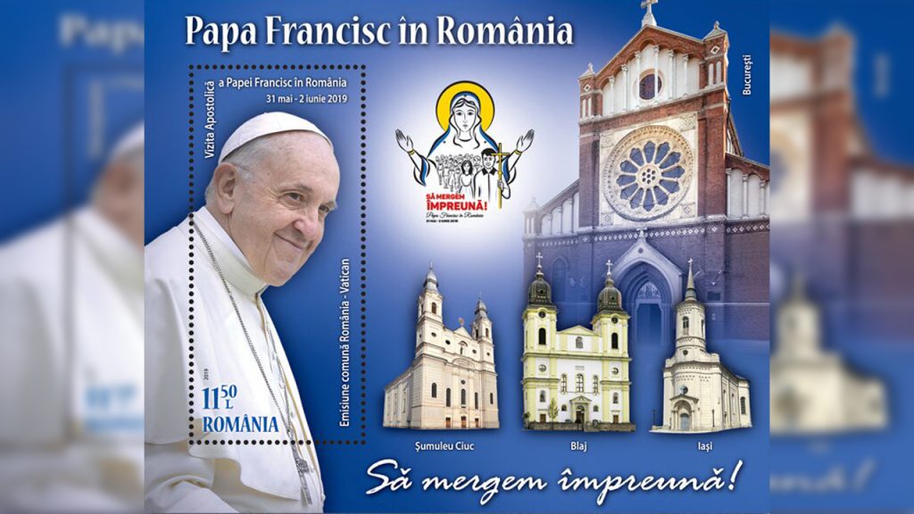 Papa Francisc în timpul vizitei din 2019 în România, întâmpinat de mulțimi în cele trei regiuni istorice ale țării.