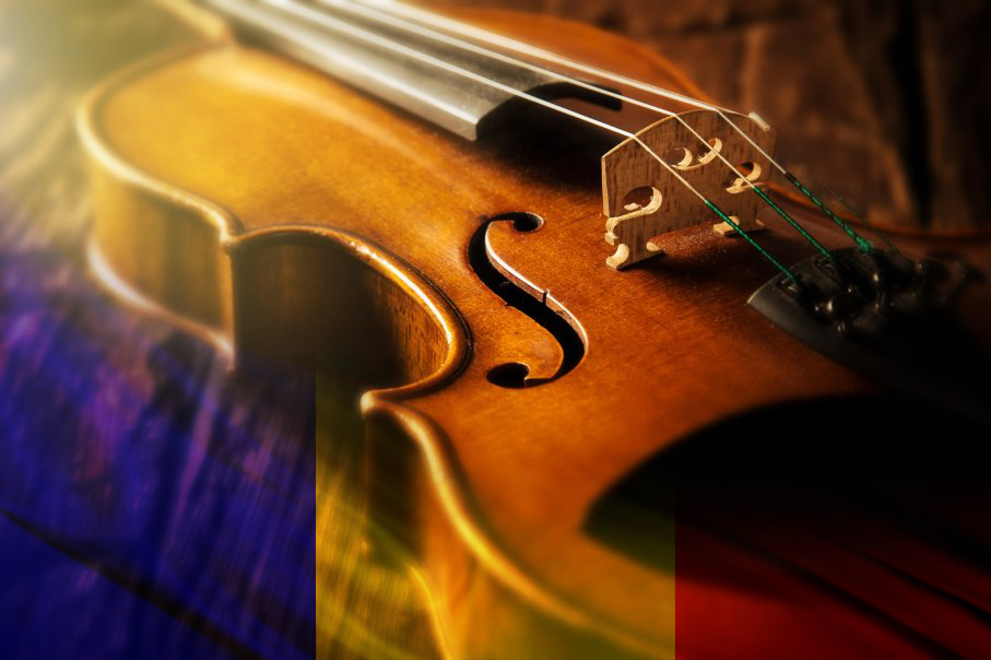 Viori artizanale produse la Fabrica de Instrumente Muzicale din Reghin, cel mai mare producător european de instrumente muzicale din lemn.