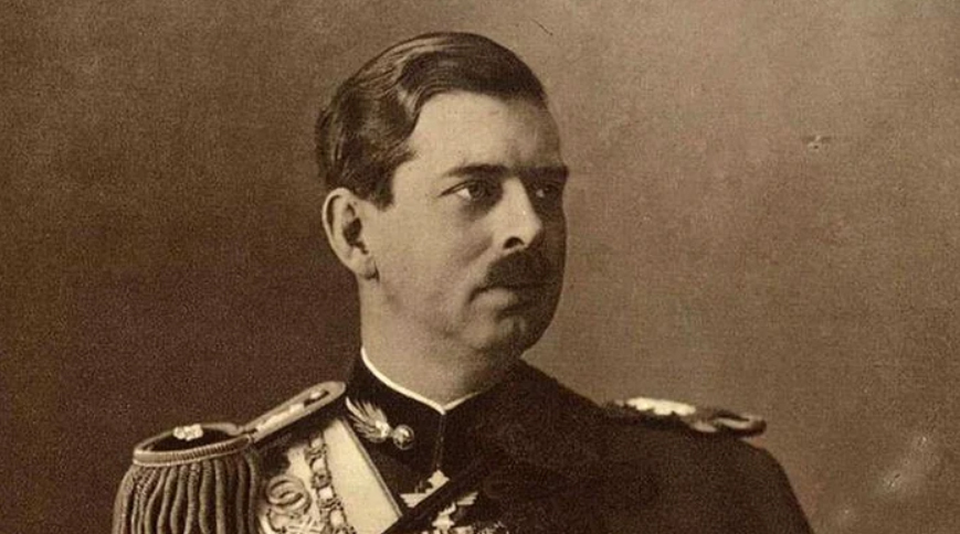 Regele Carol al II-lea al României rămâne o figură istorică controversată, a cărei viață și domnie au influențat profund destinul națiunii.